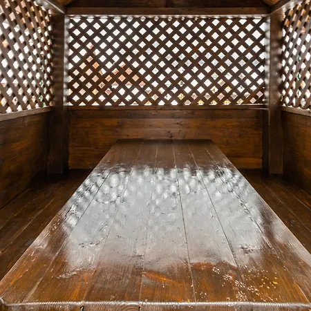 Spark * Μπούκοβελ